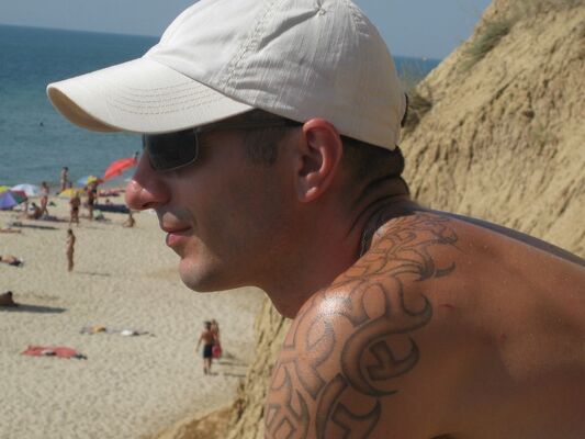  ,   Vasile, 44 ,     , c 