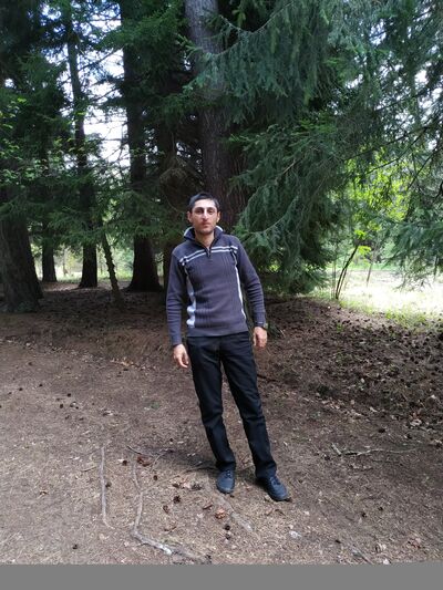  ,   Hovhannes, 36 ,   ,   