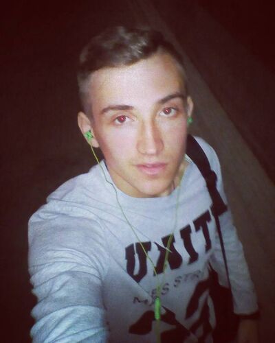  ,   , 32 ,   