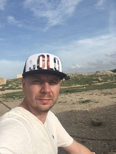  --,   , 43 ,  