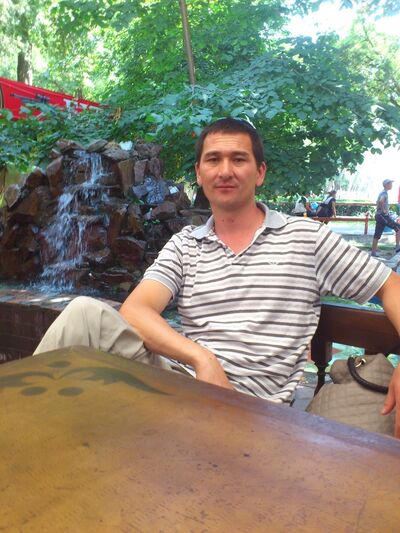  ,   Men, 47 ,   