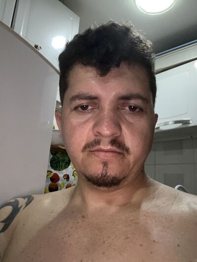  --,   Cristiano, 37 ,   ,   