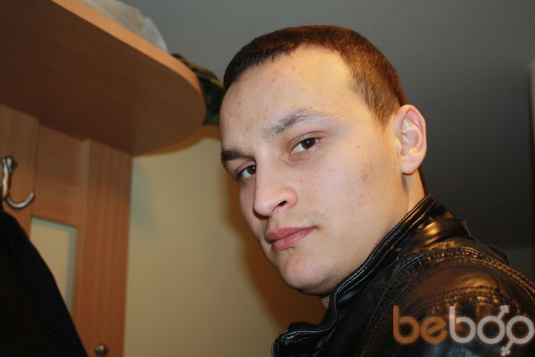  1597600  Vadim, 36 ,    