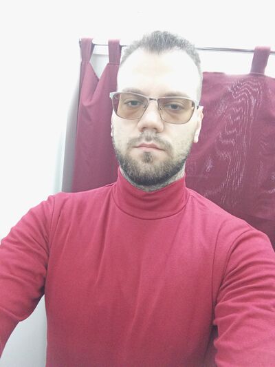  ,   Mikhail, 27 ,   ,   , c 