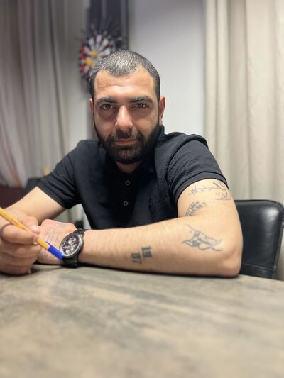  ,   Burak, 35 ,   ,   