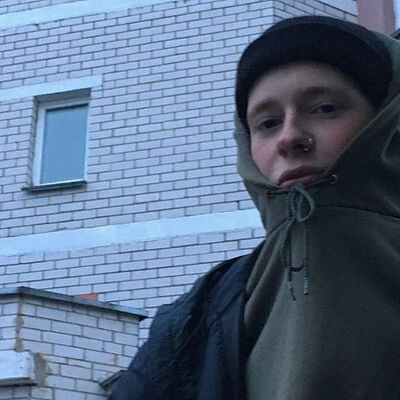  ,   Anton, 24 ,   ,   