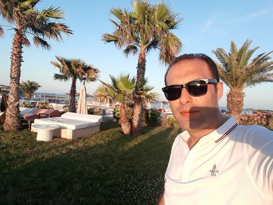  ,   Komando, 42 ,   ,   , c 