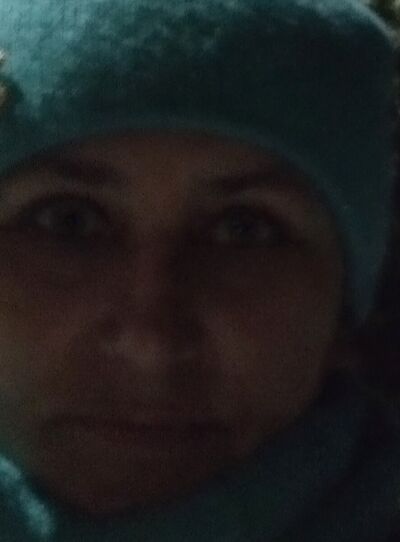  ,   Lana, 56 ,  