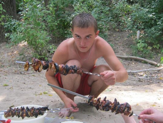  ,   Aleksandr, 33 ,   