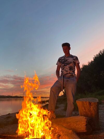  ,   Alexander, 26 ,   ,   , c 
