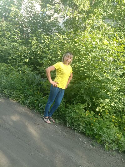  ,   Roza, 38 ,   c 