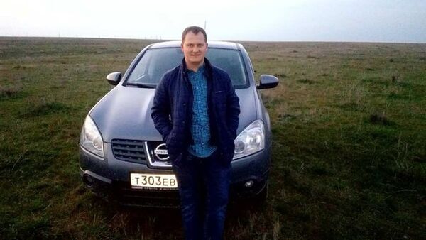  ,   Aleks, 40 ,   