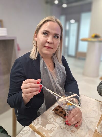   ,   , 42 ,   c 