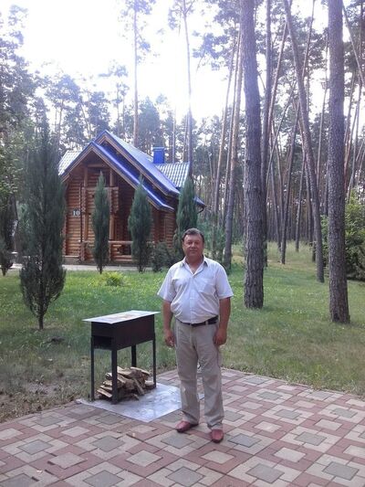  ,   Alex, 61 ,   ,   , c 