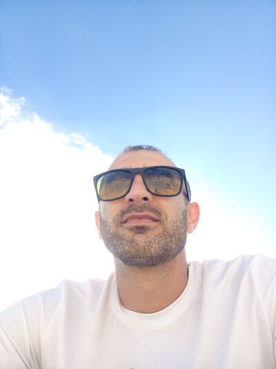  ,   Yasha, 33 ,   ,   