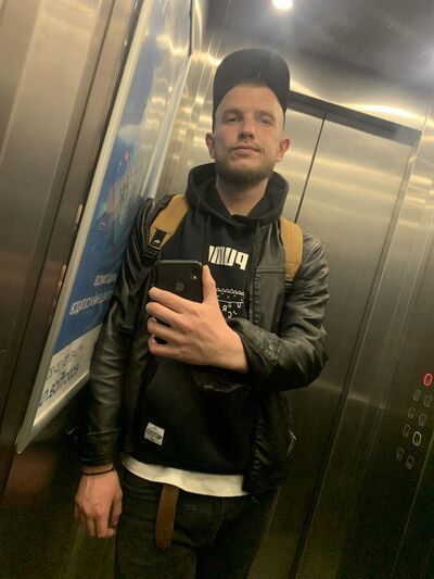  ,   Denis, 34 ,   ,   , 