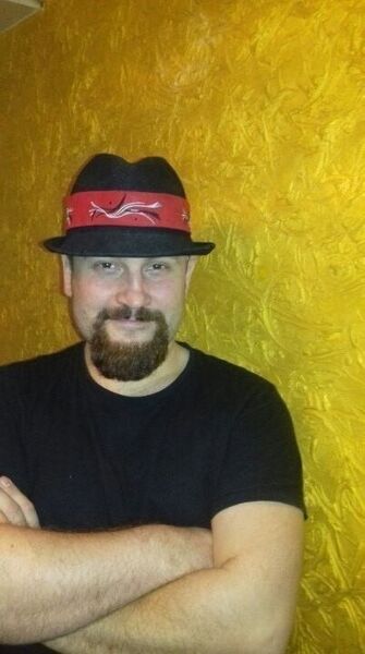  ,   Pavel, 43 ,  