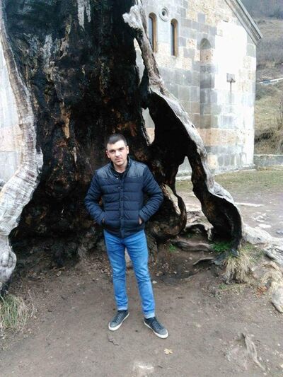  ,   Armen, 34 ,   ,   , c 