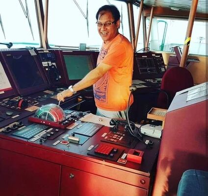  ,   Oliver, 49 ,   c 