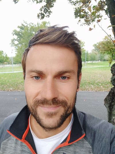 ,   Filip R, 41 ,   ,   , c 