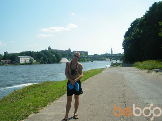  3071910  VOVAN, 41 ,    