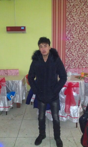  ,   Adik, 33 ,   