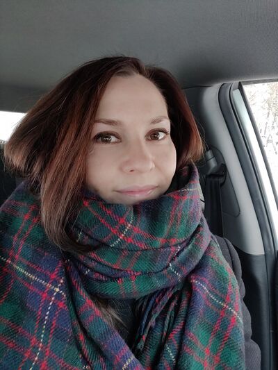  ,   Anna, 46 ,   c 