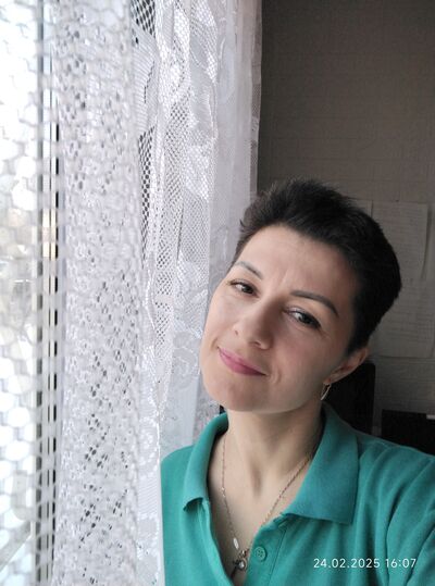  ,   Karina, 43 ,   c 