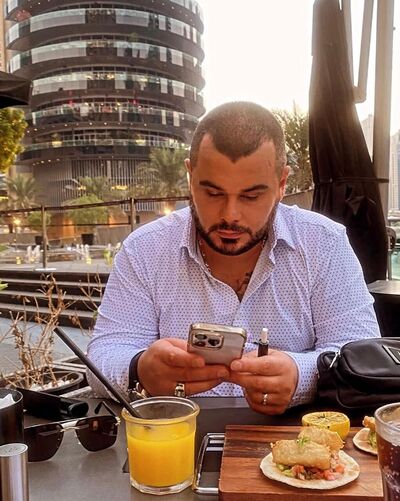  ,   Mr_b, 25 ,   ,   