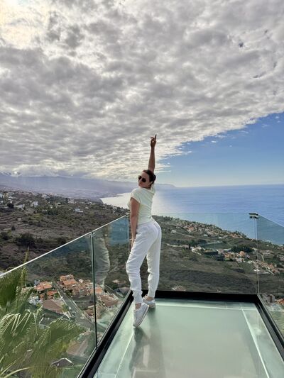  Santa Cruz de Tenerife,   Alena, 39 ,   ,   , c , 