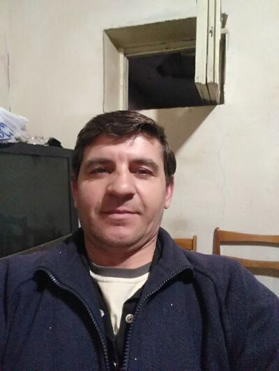  ,   Andrei, 43 ,     , c 