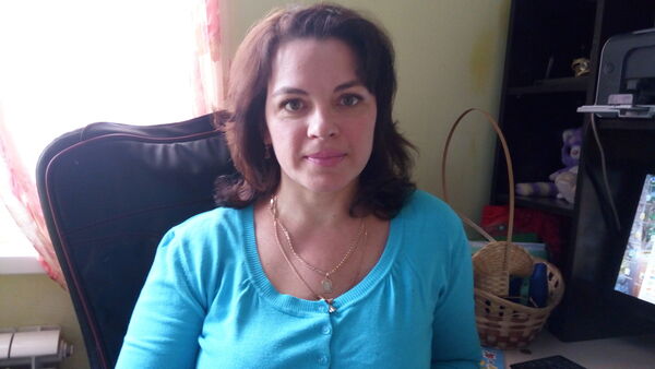  ,   Mia, 50 ,     , c 