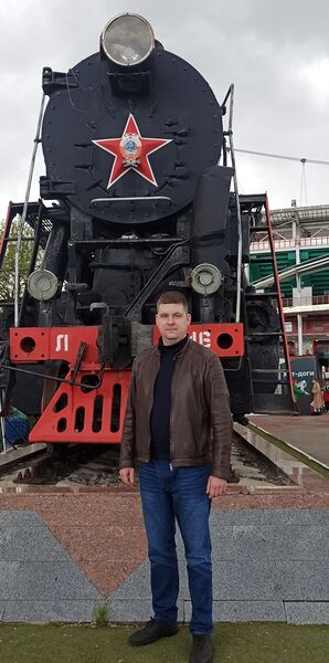  ,   Pavel, 36 ,   ,   