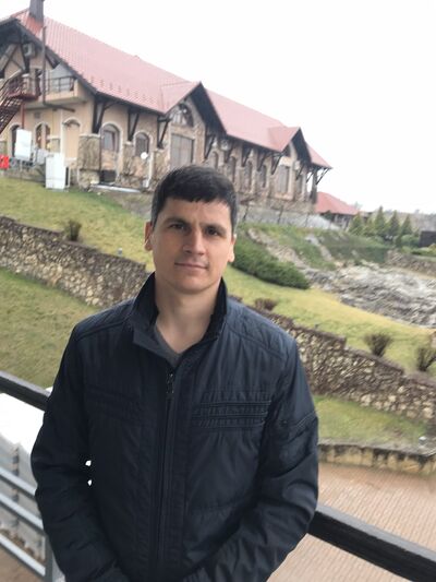  ,   Ion, 32 ,   c 
