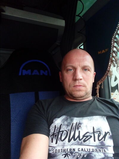  ,   Ը, 42 ,  