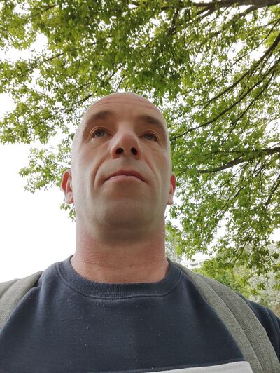  ,   Pavel, 42 ,   ,   