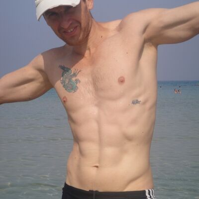  Tel Aviv-Yafo,   YURI, 55 ,     , c 