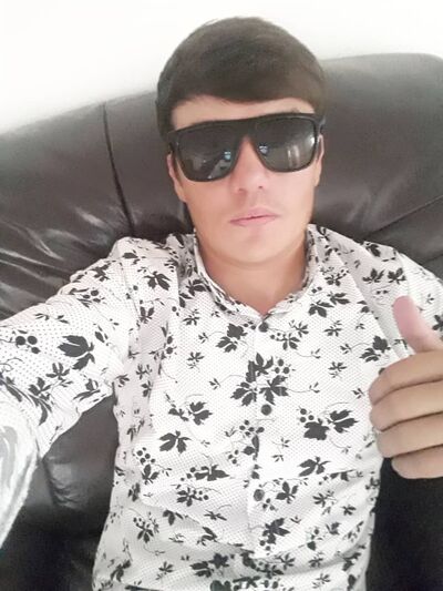  ,   Ruslan, 24 ,   ,   , c , 