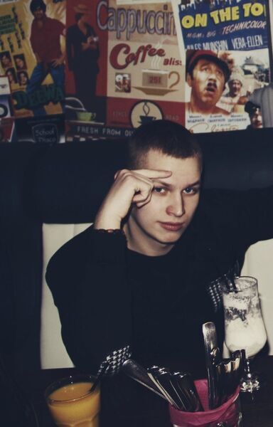  ,   Luca, 32 ,   ,   , c 