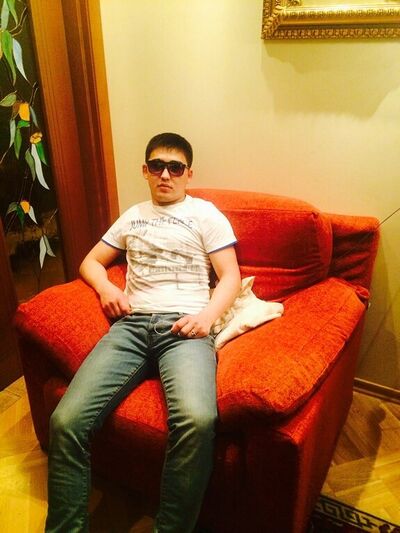  ,   Ali, 34 ,   