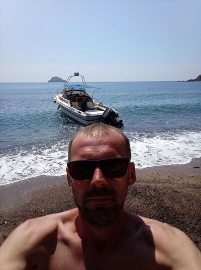  ,   Sergei, 41 ,   ,   , c , 