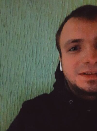  ,   Viktor, 30 ,     , c 
