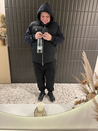  ,   Dzmitry, 33 ,   ,   