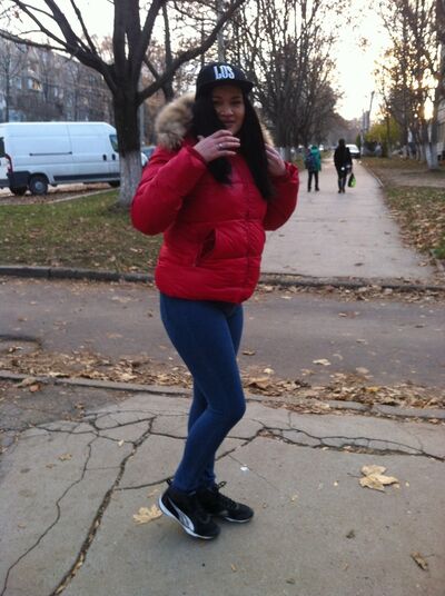  ,   Larisa, 32 ,   ,   , c 
