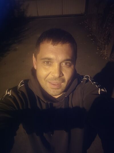  ,   Leonid, 37 ,   ,   , c , 