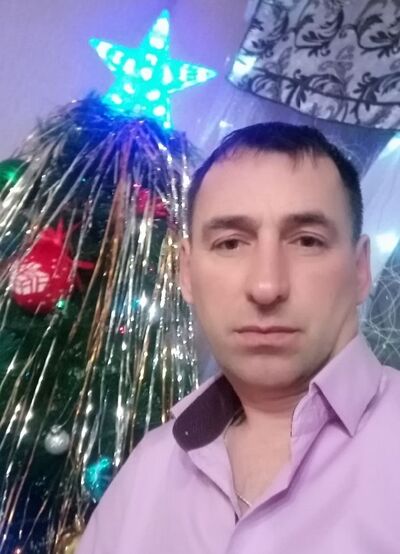  ,   Vlad, 44 ,   ,   