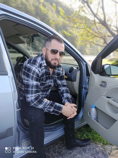  ,   Yasin, 37 ,   ,   