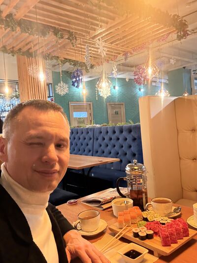  ,   Robert, 35 ,   ,   