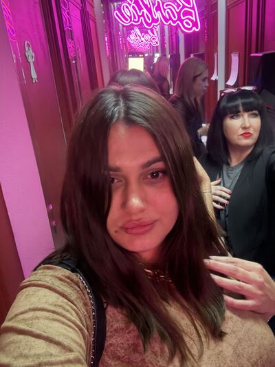  ,   Anisa, 34 ,   ,   , c 