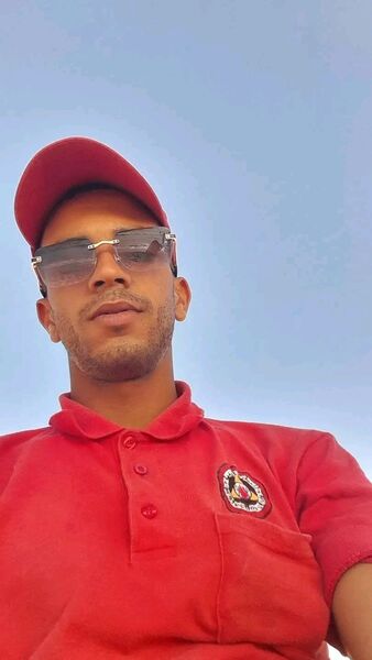 Beausejour,   Mostafa, 21 ,   ,   
